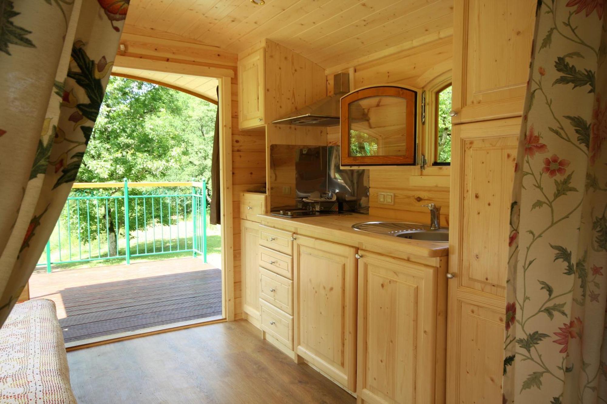 Les Roulottes De La Dordogne Hotel Champagnac  Luaran gambar